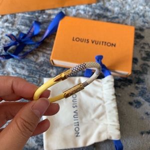 Louis Vuitton Daily Confidential Leather Bracelet